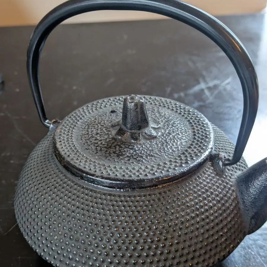 Nambu ironware, iron kettle, teapot, antique folk utensils