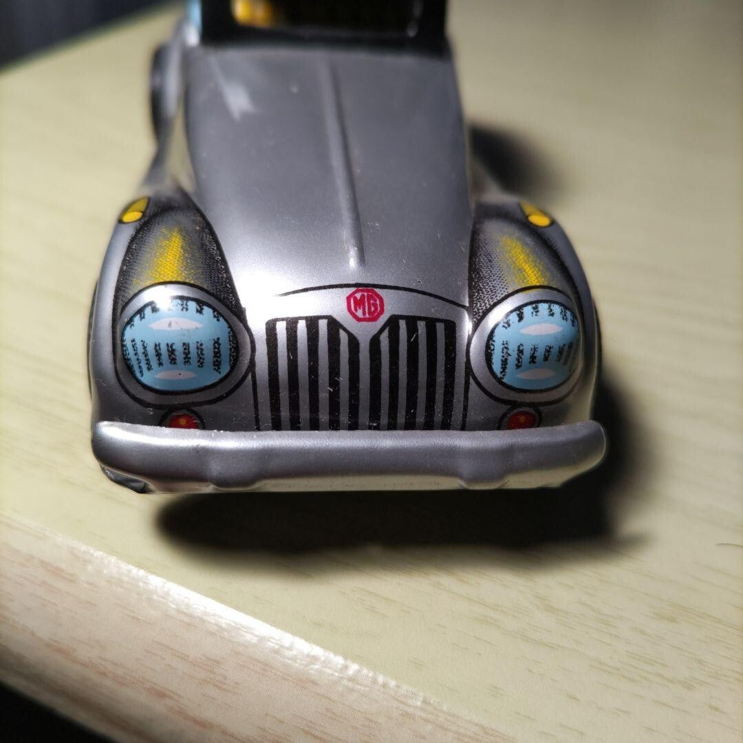Tinplate classic car like Morgan, made in Japan, about 40 years ago, Showa