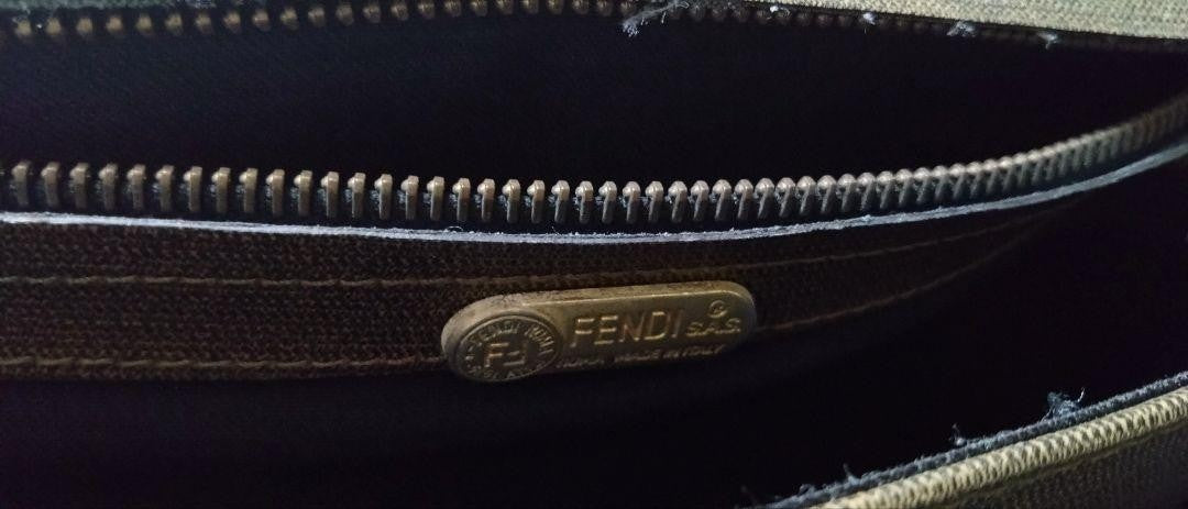 Fendi Leather Clutch Bag Handbag Auth Brown Women Italy 122714