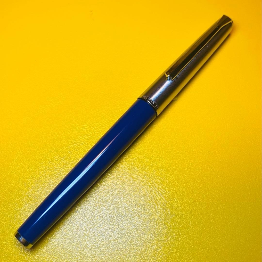 Vintage Pelikan Fountain Pen Blue Steel Nib F-like Nib 1970s Rare