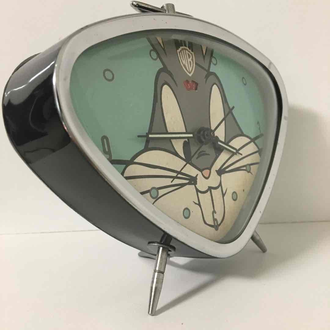 Bugs Bunny Alarm Clock Manual Wind Vintage Rare 15cm 5.9in Working Collectible
