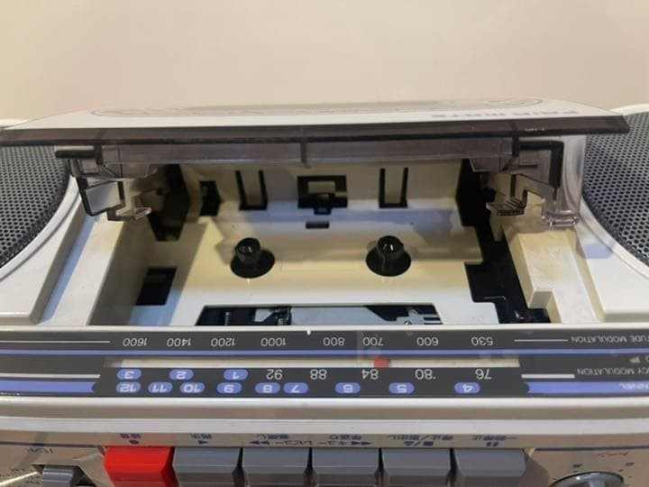 FAIRMATE F-7 Small Stereo Radio Cassette Player - Showa Retro