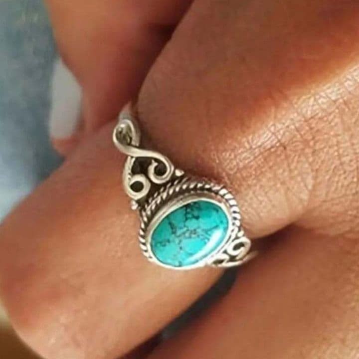Ring: Turquoise color x Silver color