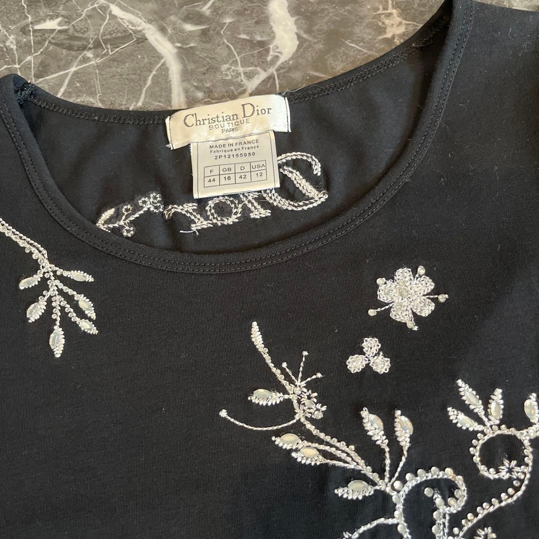 USED DIOR T-SHIRT WITH FLORAL EMBROIDERY AND BEADS GOOD