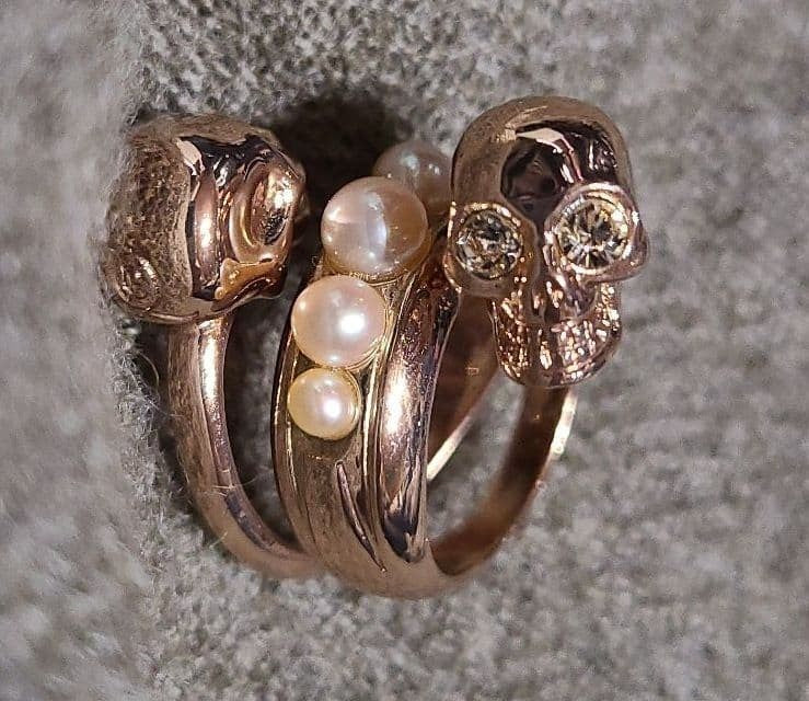Alexander McQueen Skull Ring Pink Gold Skull Pearl