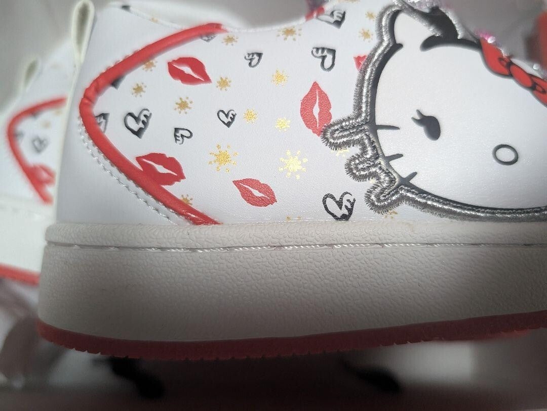 Hello Kitty Sneakers 24.5Cm / Playboy Collaboration Limited Model