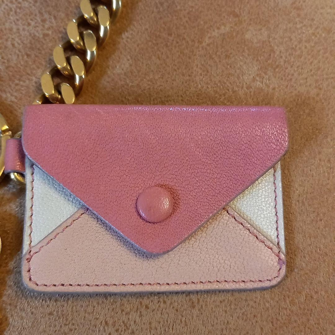 CHLOE Key Chain Pink
