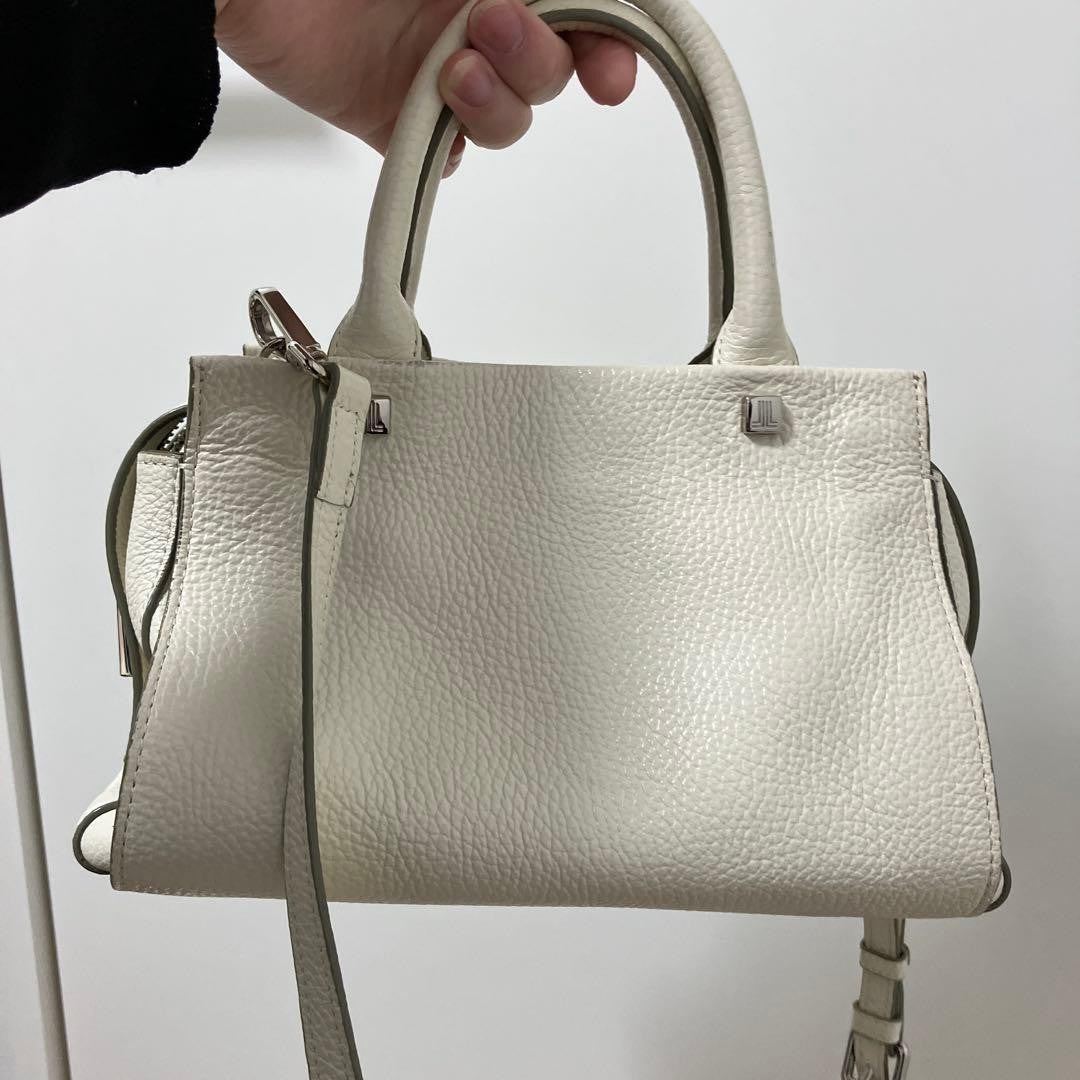 LANVIN en Bleu logo white shoulder bag