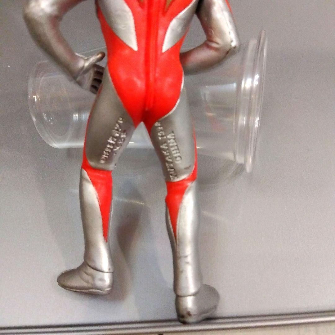 Archival Antique Item: Ultraman 12cm 1998 Tsuburaya Productions