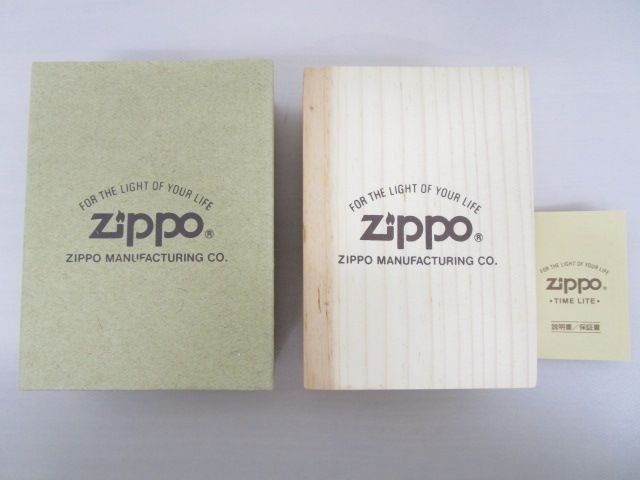 Zippo Limited Edition Tokyo Yomiuri Giants with Watch Unused