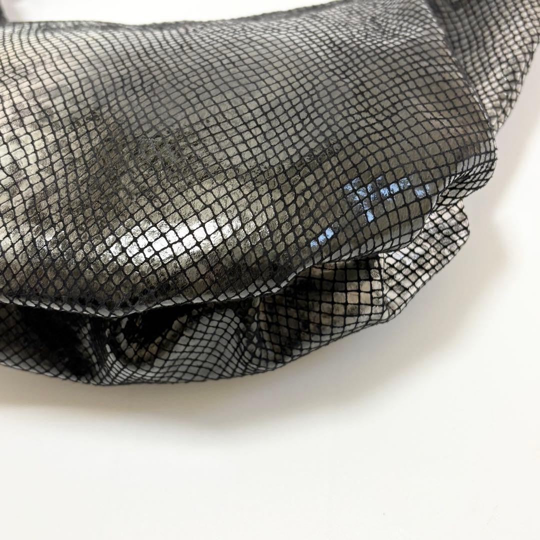 RARE CUFFZ BY LINZ Handcuff Bag Black Pattern Embossed Enamel Y2K