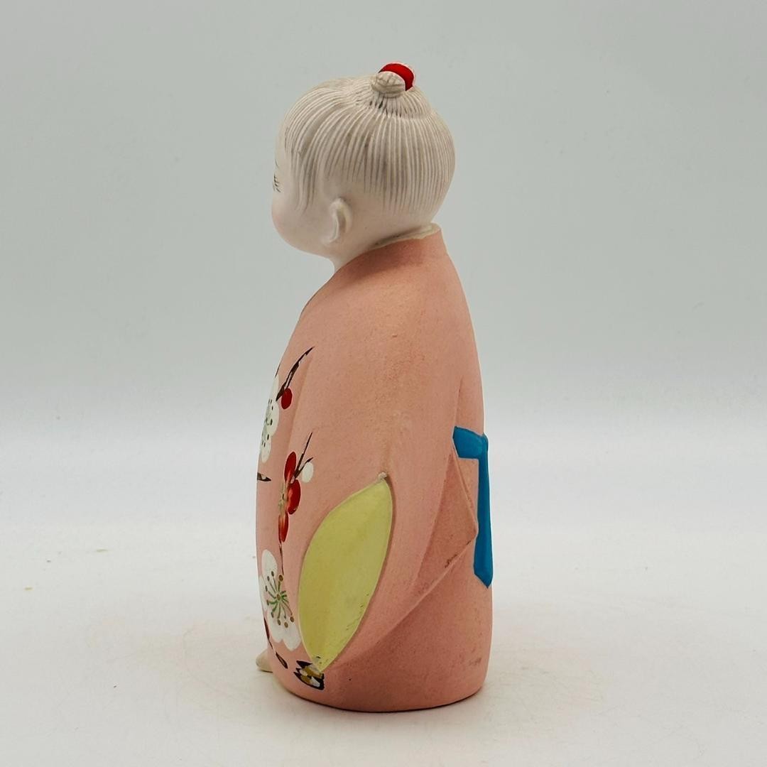 T Hakata Doll Japanese Traditional Crafts Kokeshi Uguisu Bird Kimono Girl