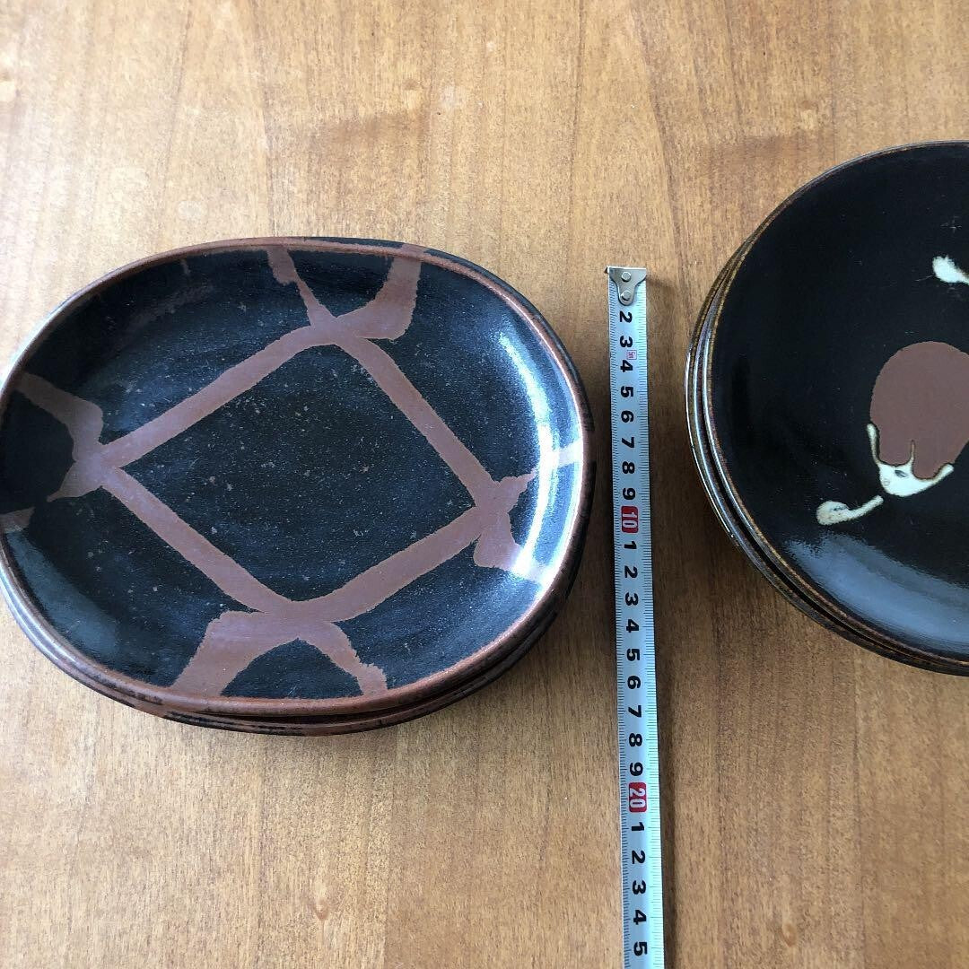 Unused Mashiko ware side plate and medium plate set by Hamada Shoji Mingei