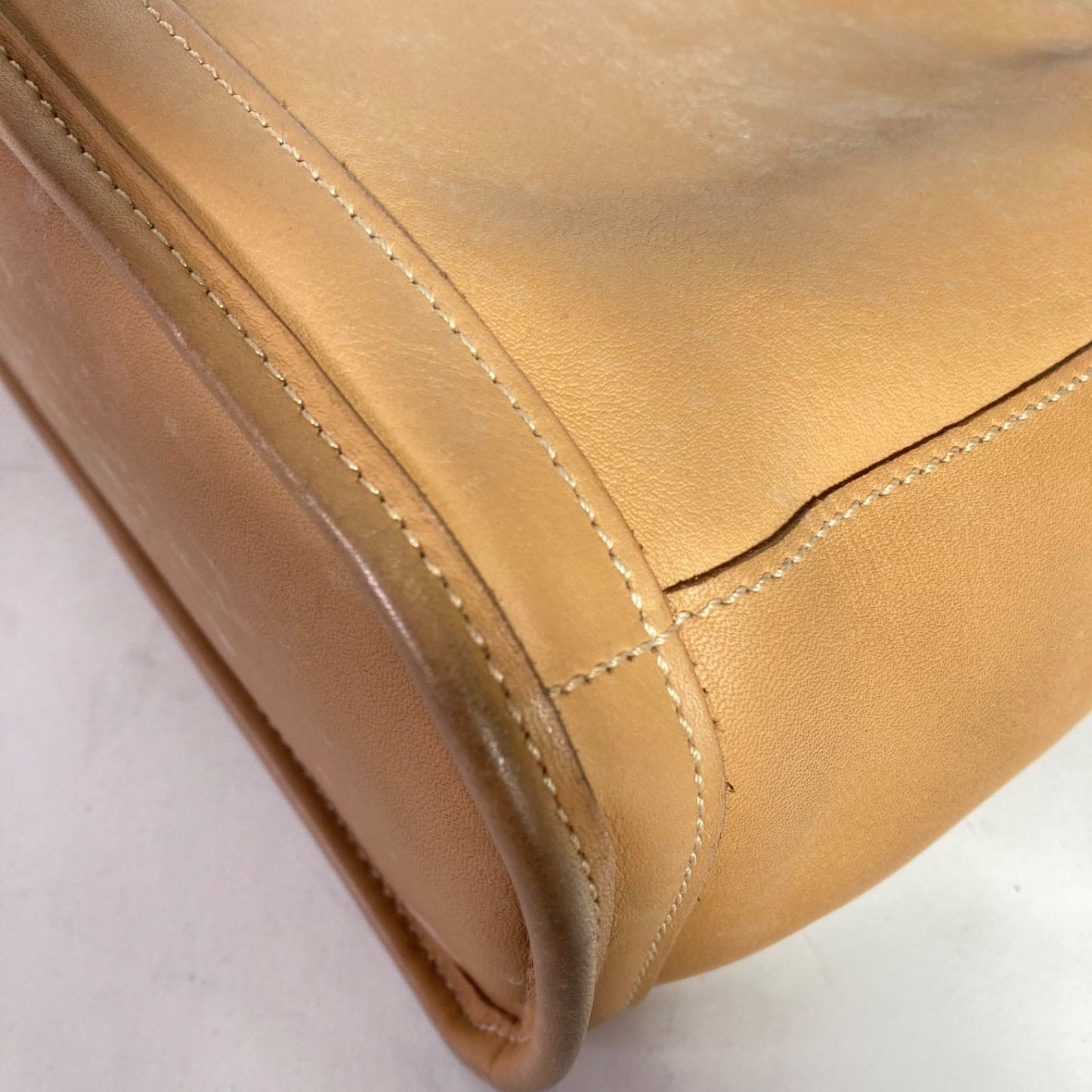 Coach 9303 Bleecker light brown beige leather shoulder bag bucket bag ...