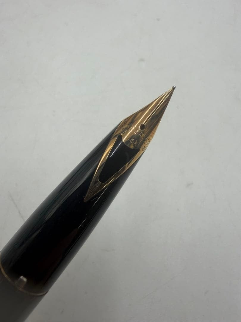 Sheaffer 14K 585 Fountain Pen 14K Gold Nib Vintage Authentic Rare Series