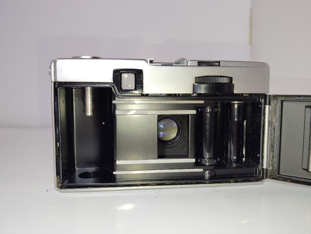 OLYMPUS PEN EED (working model)
