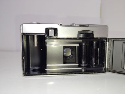 OLYMPUS PEN EED (working model)