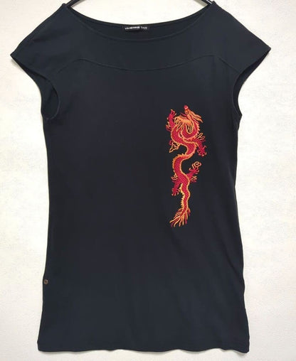 VIVIENNE TAM Red Embroidery Made in Japan Good Condition Size 0