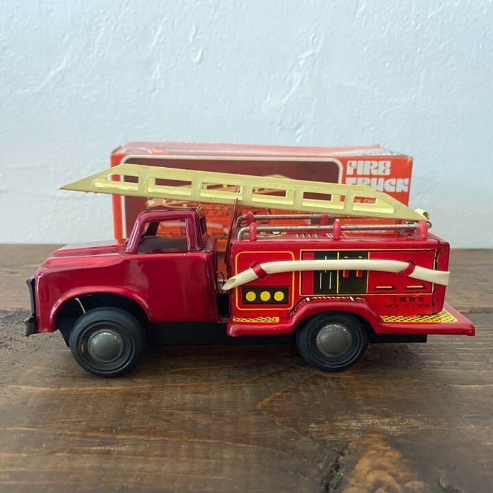 Showa Retro FIRE TRUCK Fire Truck “Benkei” Toy Minicar