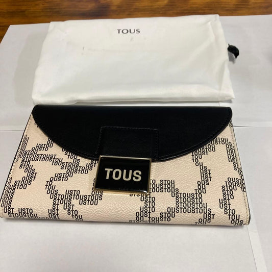 TOUS Logo Print Long Wallet Beige and Black Iconic logo print Spain brand Item