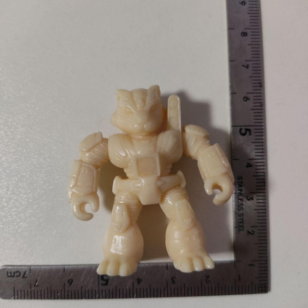 Petrified White Leo Battle Beasts Beast formers Takara Sunburst Lion Mint Rare