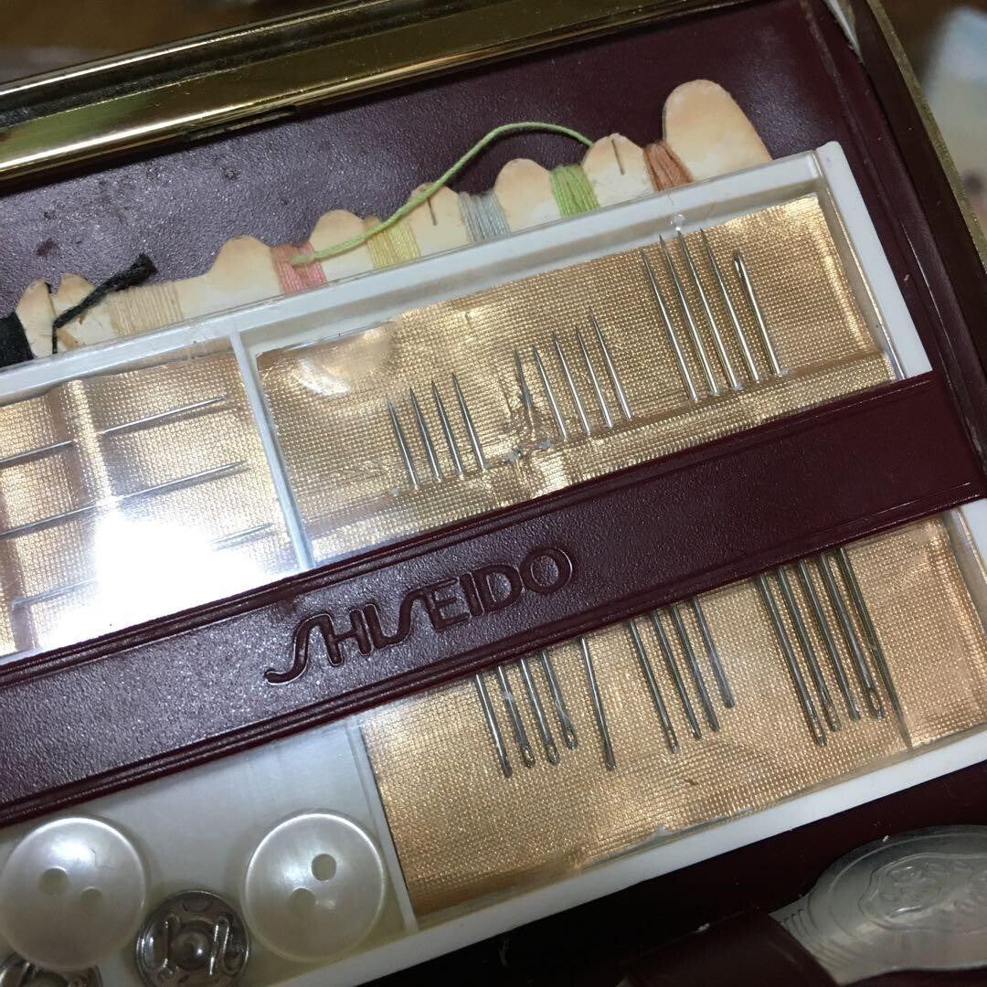 Shiseido novelty, corporate object, Showa Retro sewing set, not for sale.