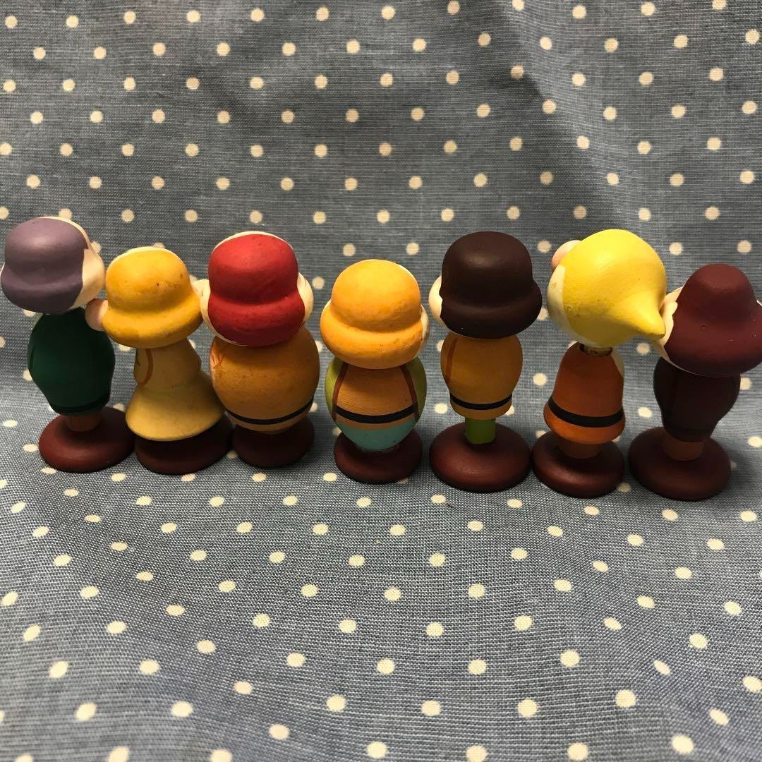 Disney Antique Snow White 7 Dwarfs Manga Kokeshi Dolls