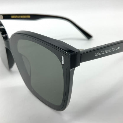 Gentle Monster FRIDA.S Black Sunglasses 60mm Used with Scratches 5.5x13cm