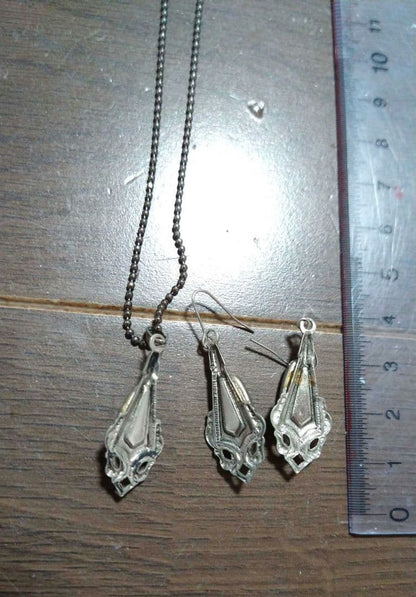 Showa Retro Turquoise Necklace and Earring Set