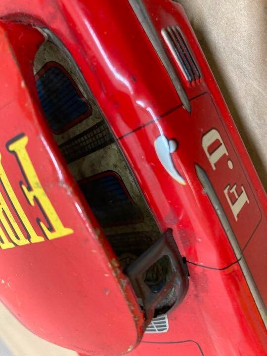 Tinplate Red Car FIRE DEPT FD CHIEF Showa Retro Vintage