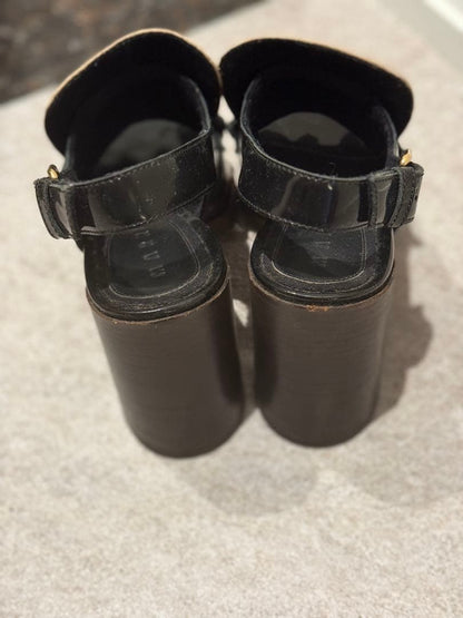 Auth MARNI fringe sandals Shoes Size EU 38 US8 Leather Black White Logo Women