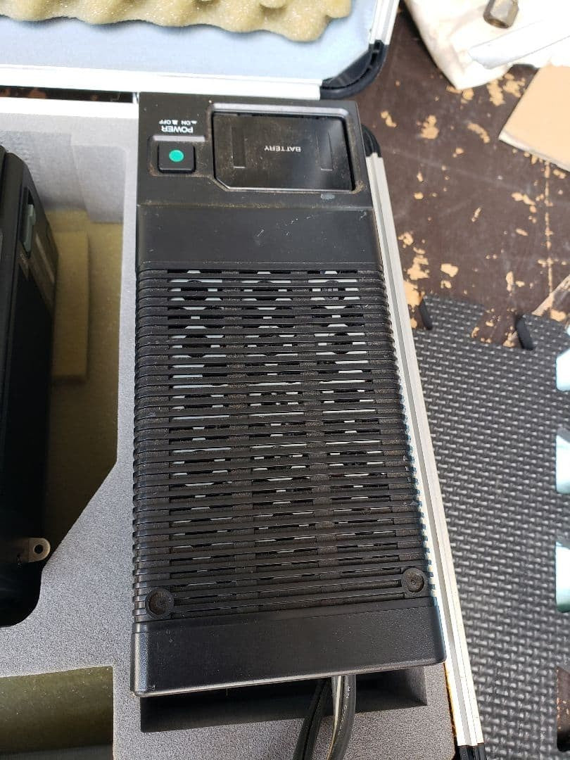 Beta Version Sanyo VBM-200 with Case Showa Retro