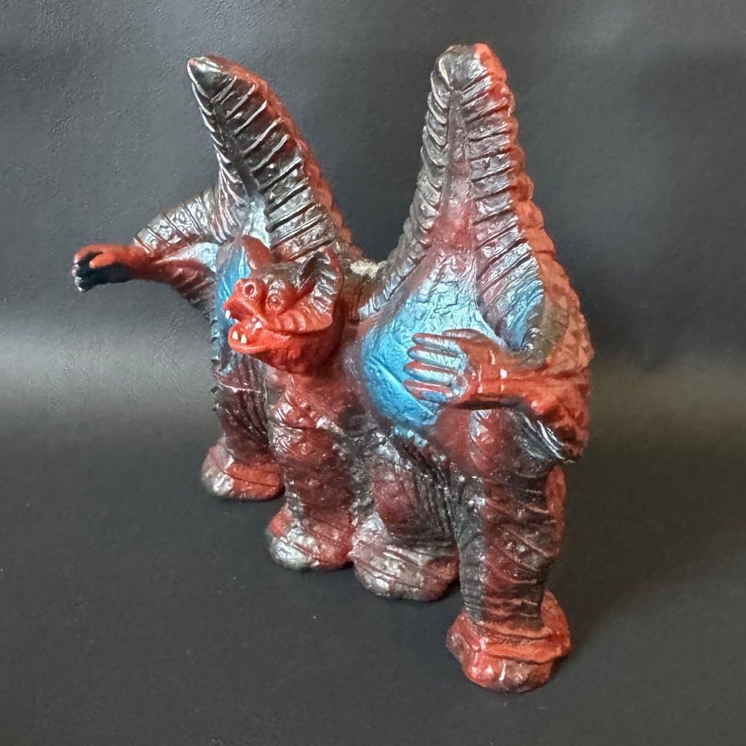 Popy Ultraman Kaiju Pester Soft vinyl Figure Kingsaurus series Rare Item