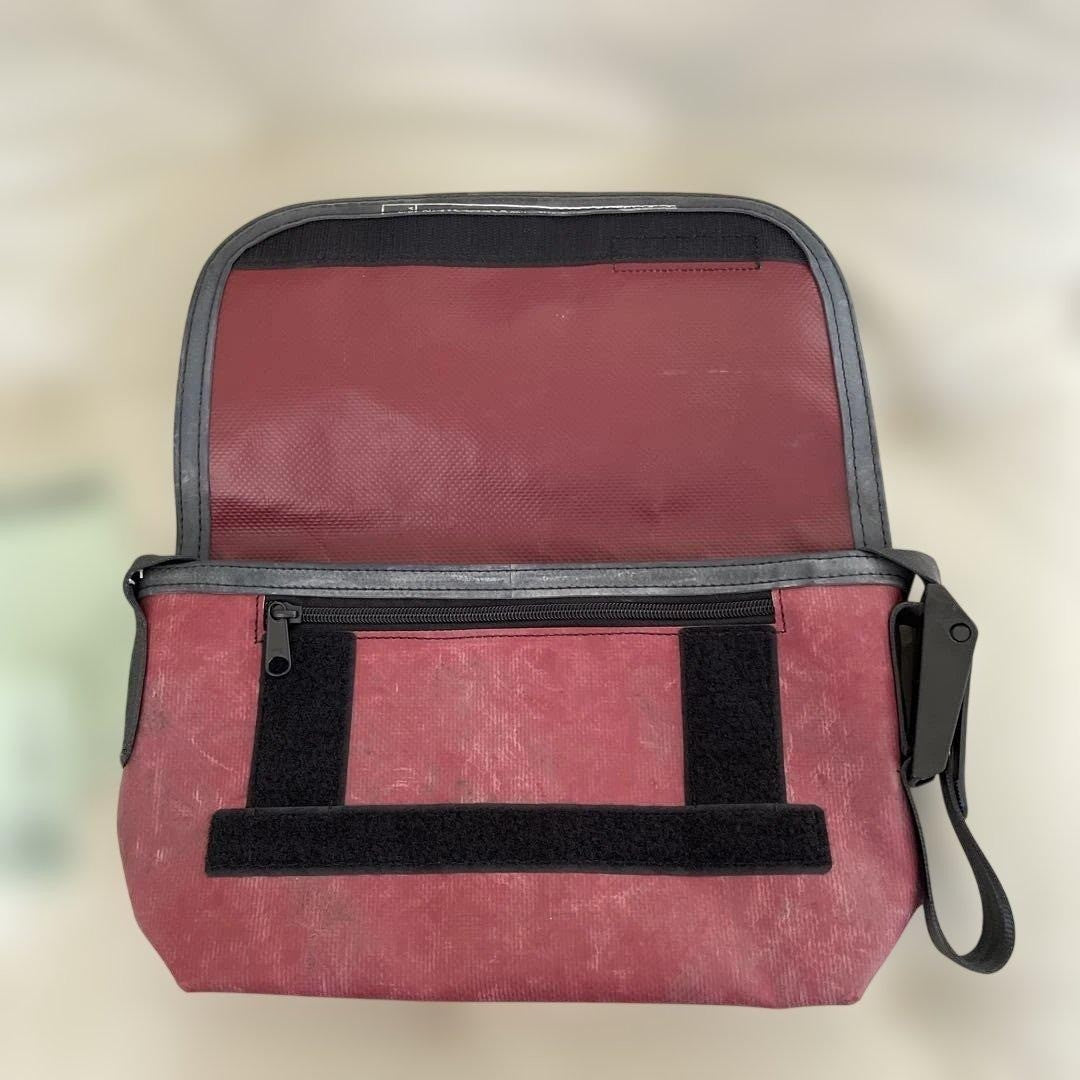 Messenger Shoulder Bag FREITAG F41 HAWAII FIVE-O Antique Pink Rare 24 Logo Tag