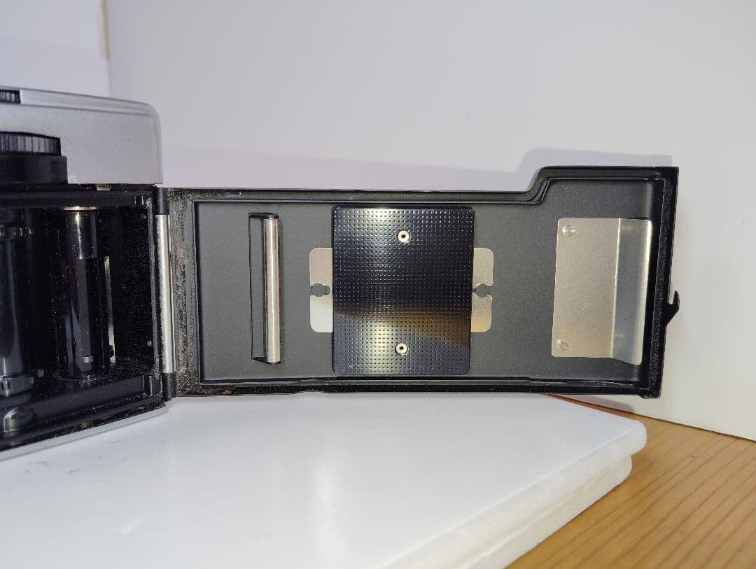OLYMPUS PEN EED (working model)