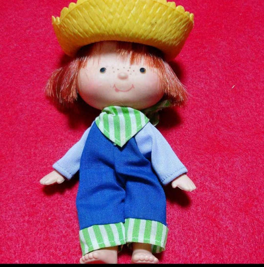 Vintage Retro Sofubi Strawberry Shortcake Doll