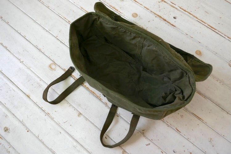 US Army real military M-1945 khaki canvas 40's vintage field cargo pack bag USA