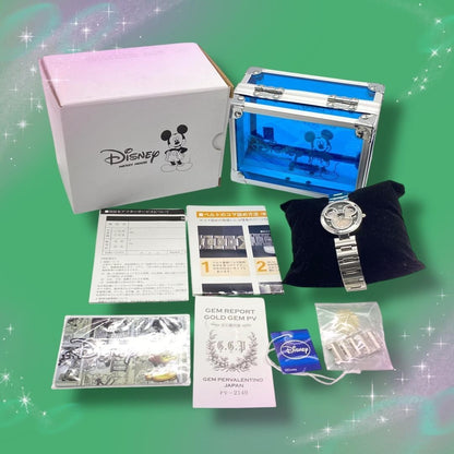 Excellent condition working Disney Mickey Mouse 85th Anniversary Women's Quartz