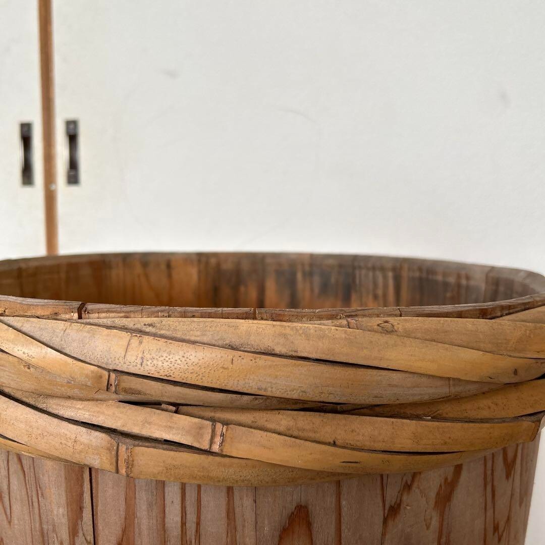Showa retro sake barrel, empty, large wooden barrel, vintage.