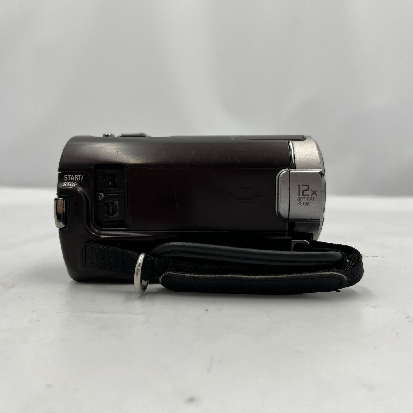 Used SONY HDR-CX370V digital video camera (not tested).