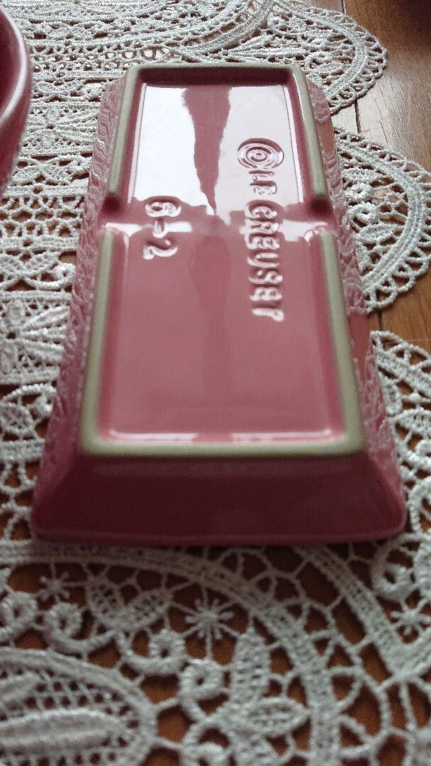 Le Creuset Condiment Cup Plate Rose Quartz Maison de Paris color berry Unused