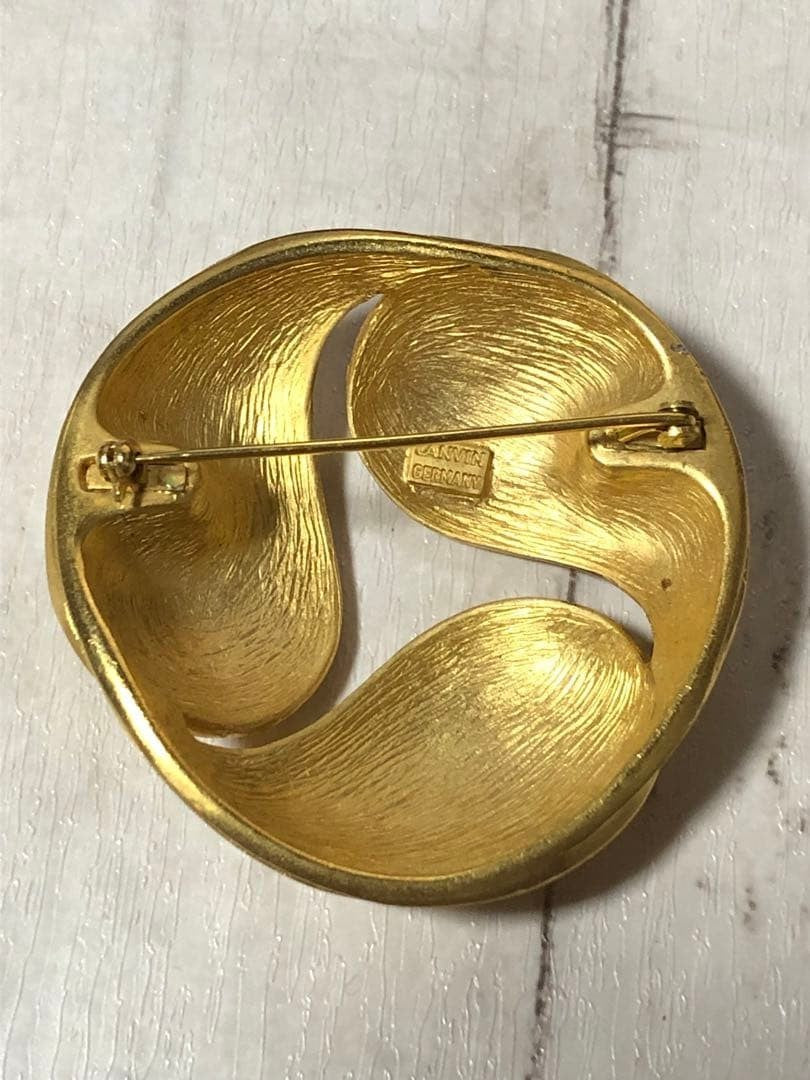 LANVIN Vintage Brooch Germany Gold Kashmir Motif Crystal Elegant Jewelry #10025