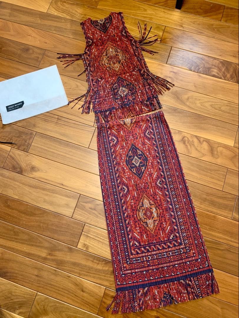 ISSEY MIYAKE PLEATS PLEASE Print Fringe Sleeveless Top Long Skirt Set Up from JP