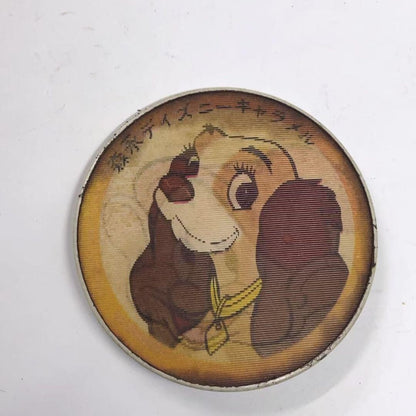 Showa retro Morinaga Disney Caramel, Morinaga Parade Chocolate, Bikkuri badge.
