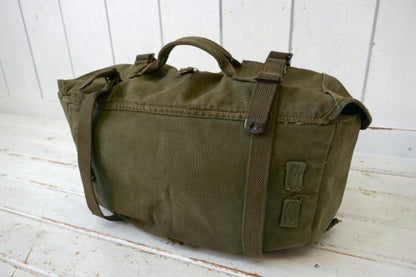US Army real military M-1945 khaki canvas 40's vintage field cargo pack bag USA