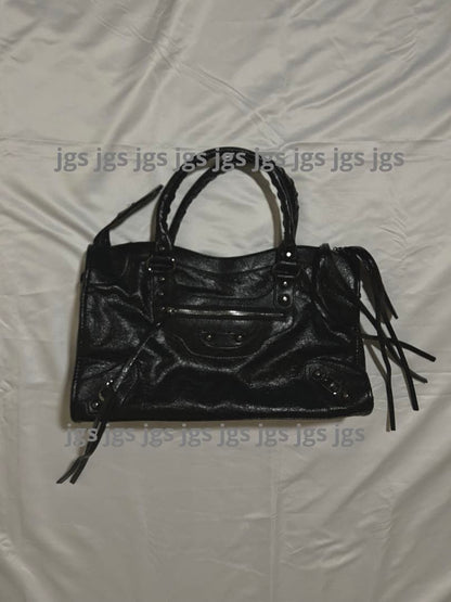 Archive Bondage Shoulder Bag Y2K 00s Leather Fringe Studded Used