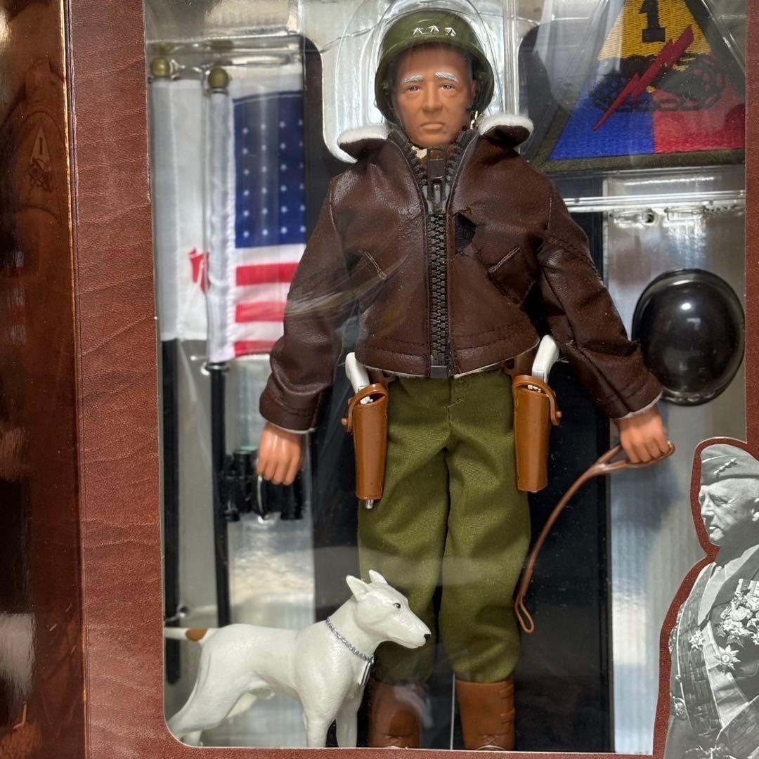 GI Joe: General Patton and General Bradley 2-Figure Set