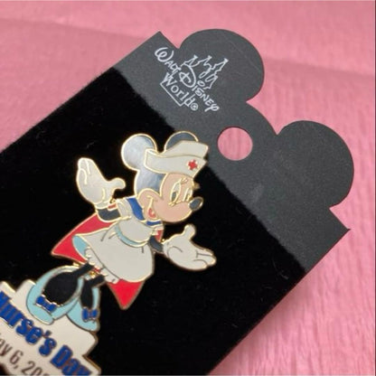 Disney Nurse Day 2002 Minnie Mouse Pin Limited Edition WDW Rare