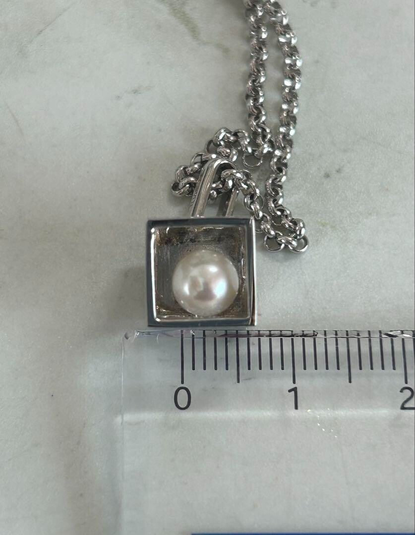 Perlita Mikimoto Disney Mickey Mouse collaboration Necklace from Japan Rare