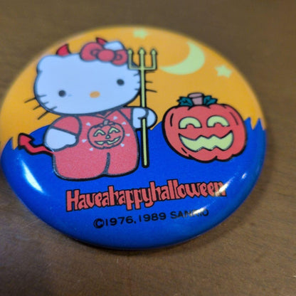 Sanrio Hello Kitty Halloween Can Badge Retro Rare